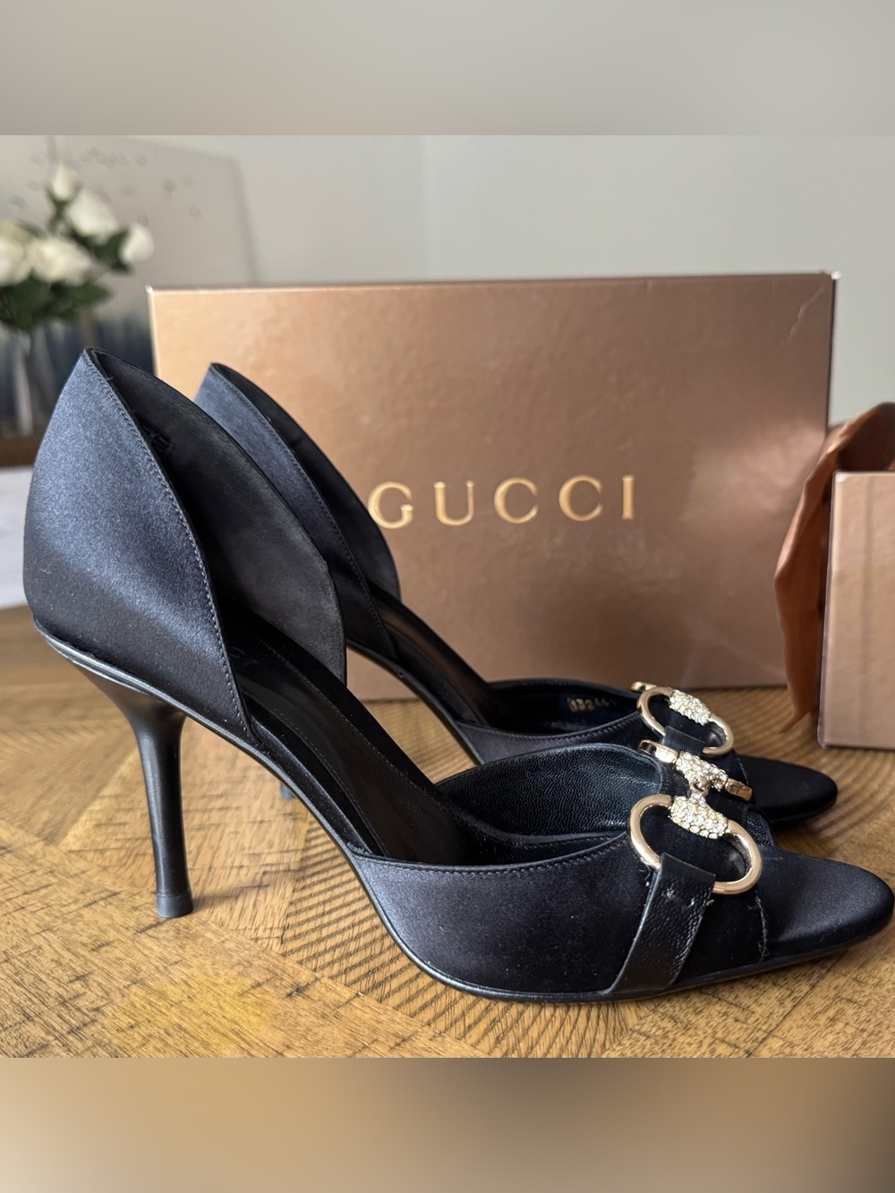 VINTAGE - Gucci Black Satin Crystal Horsebit D'Orsay Heels - size 6.5 - Picture 4 of 17